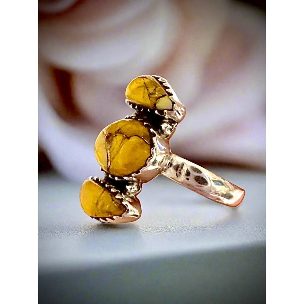 Honey Dahlia Tirquoise Three Stone Ring Size 6-10 Adjustable - Picture 2 of 5